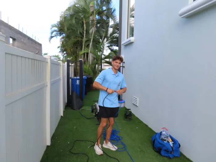Packing up after a job at a waterfront Tampa estate