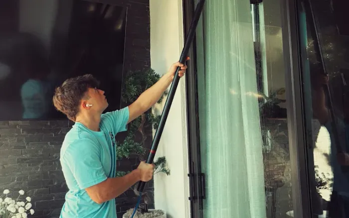 Exterior Window Cleaning